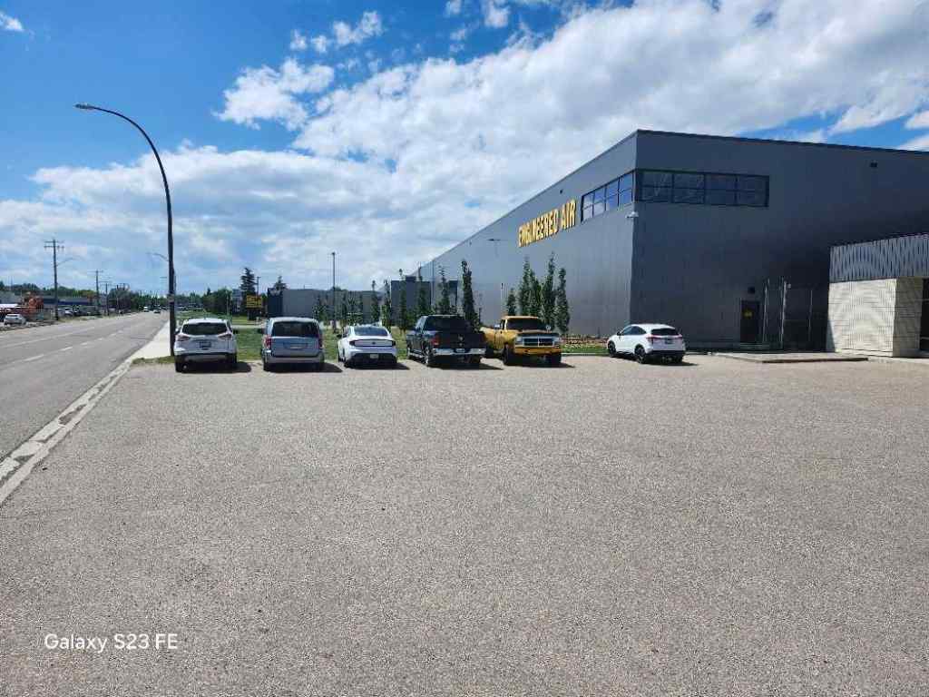 MLS® A2245867 - 926 46 Avenue SE in Highfield Calgary, Commercial