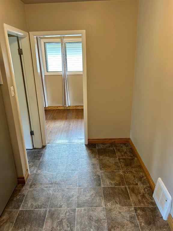MLS® A2245871 - 208 23 Street S in Glendale Lethbridge, Residential