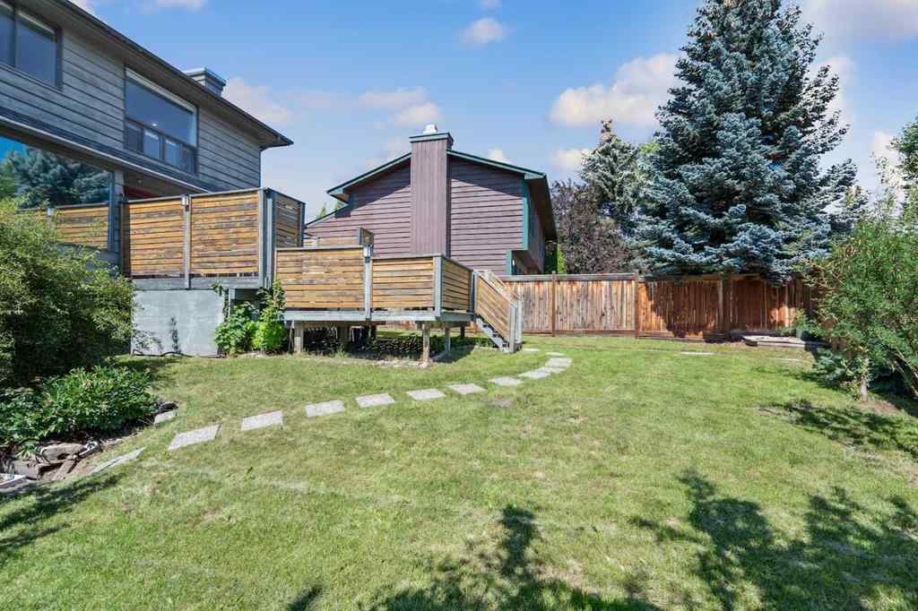 MLS® A2245880 - 4 Coach Ridge Close SW in Coach Hill Calgary, Residential