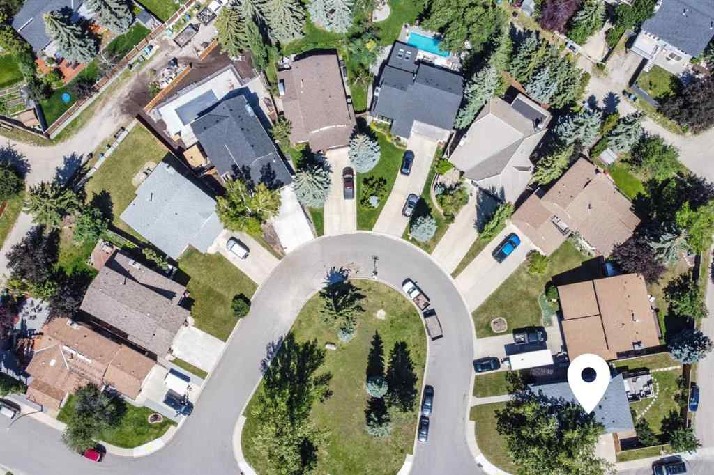 MLS® A2245880 - 4 Coach Ridge Close SW in Coach Hill Calgary, Residential