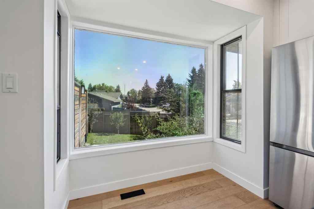 MLS® A2245880 - 4 Coach Ridge Close SW in Coach Hill Calgary, Residential