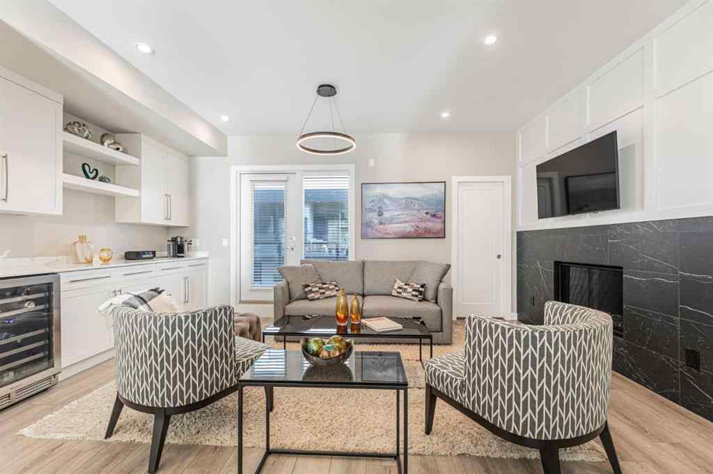 MLS® A2245881 - 846 78 Street SW in West Springs Calgary, Residential