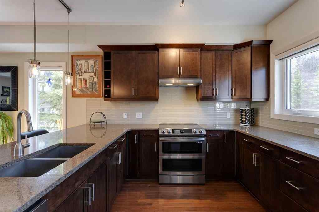 MLS® A2245883 - 303 Valley Ridge Manor NW in Valley Ridge Calgary, Residential