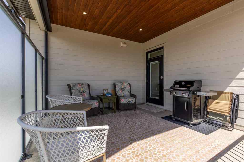MLS® A2245884 - 648 Sixmile Crescent S in Southgate Lethbridge, Residential