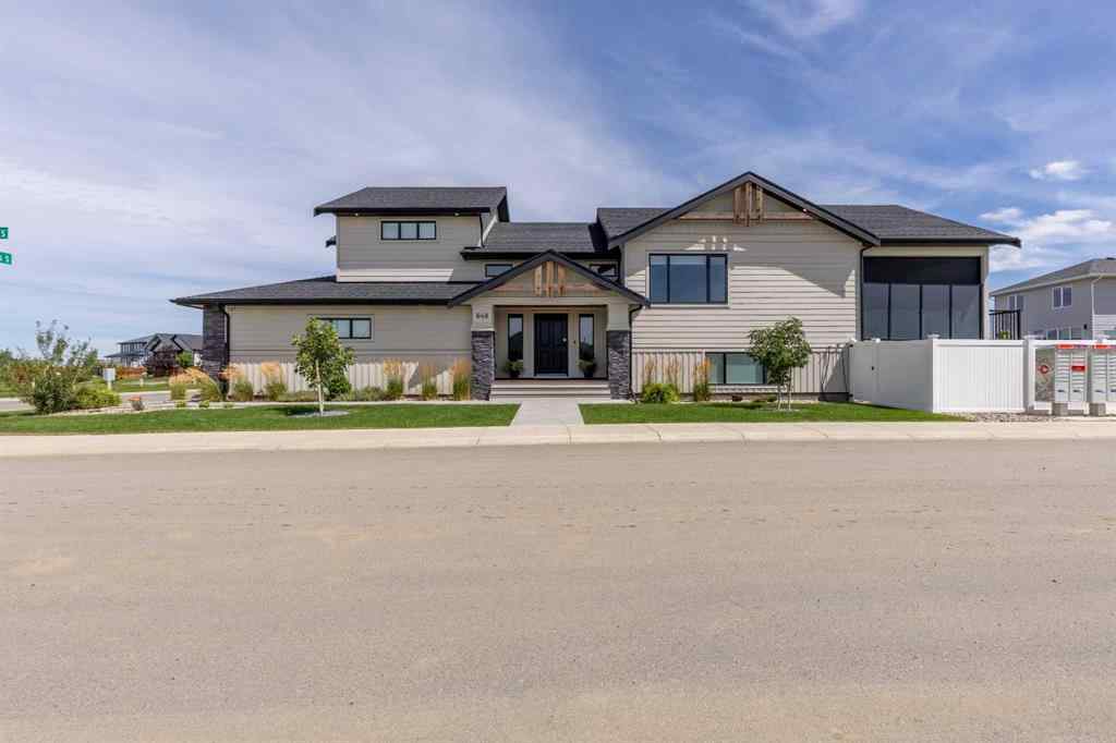 MLS® A2245884 - 648 Sixmile Crescent S in Southgate Lethbridge, Residential