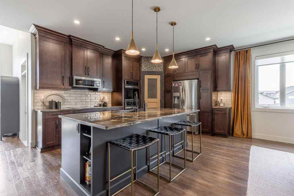 MLS® A2245884 - 648 Sixmile Crescent S in Southgate Lethbridge, Residential