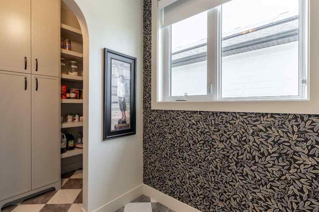 MLS® A2245884 - 648 Sixmile Crescent S in Southgate Lethbridge, Residential