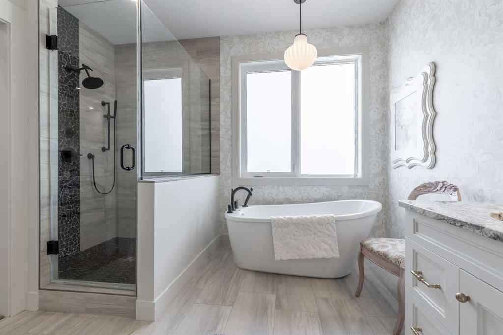 MLS® A2245884 - 648 Sixmile Crescent S in Southgate Lethbridge, Residential