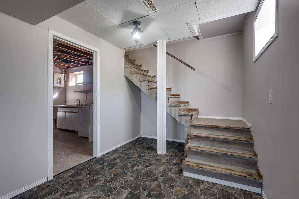 MLS® A2245895 - 36258 Range Road 275   in NONE Rural Red Deer County, Residential