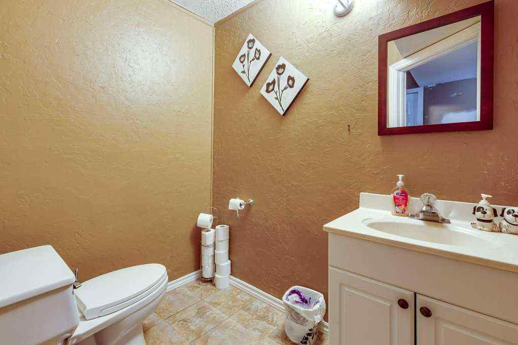 MLS® A2245895 - 36258 Range Road 275   in NONE Rural Red Deer County, Residential