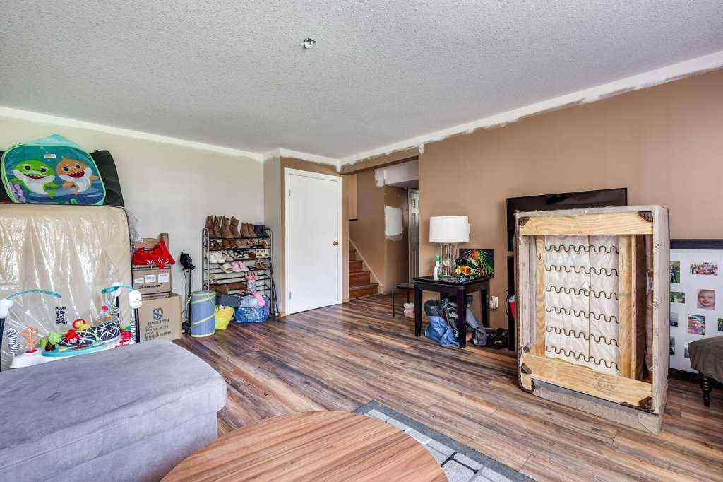 MLS® A2245895 - 36258 Range Road 275   in NONE Rural Red Deer County, Residential