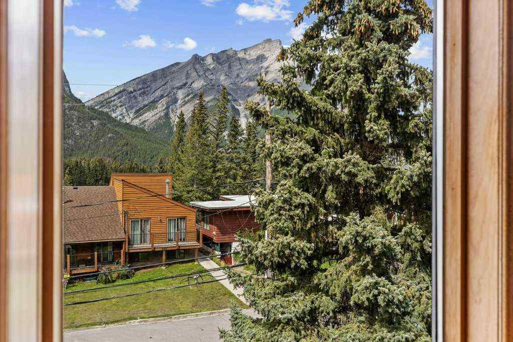 MLS® A2245896 - 524 Deer Street  in NONE Banff, Residential