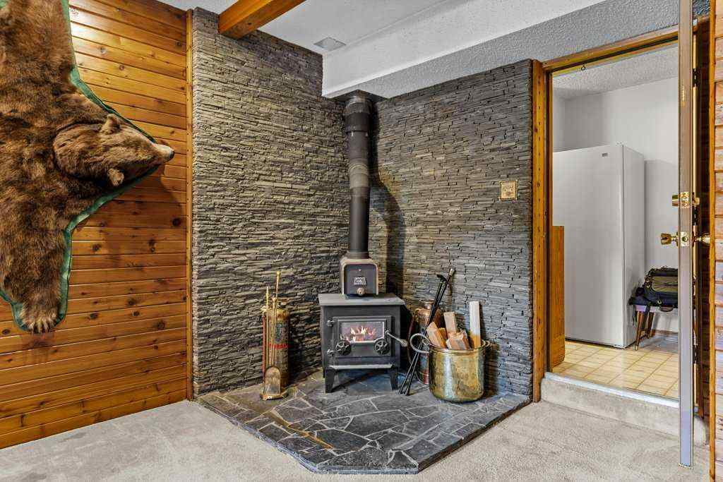 MLS® A2245896 - 524 Deer Street  in NONE Banff, Residential