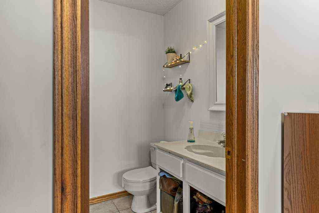 MLS® A2245896 - 524 Deer Street  in NONE Banff, Residential