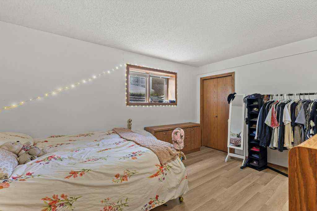 MLS® A2245896 - 524 Deer Street  in NONE Banff, Residential