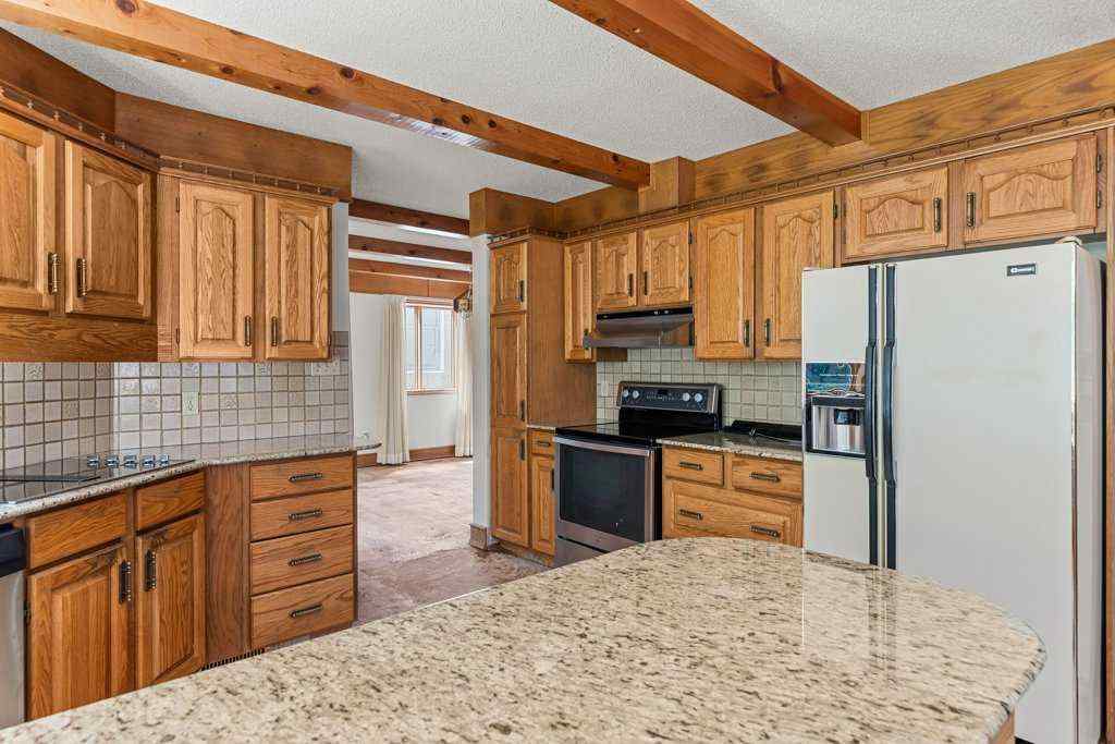 MLS® A2245896 - 524 Deer Street  in NONE Banff, Residential