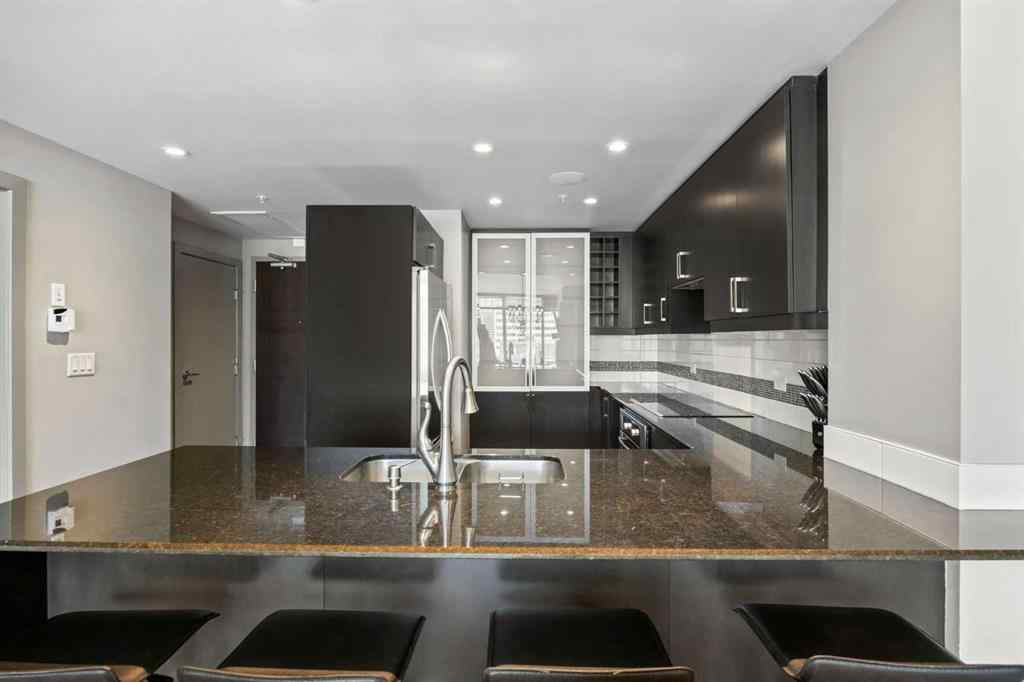 MLS® A2245901 - Unit #1606 888 4 Avenue SW in Downtown Commercial Core Calgary, Residential