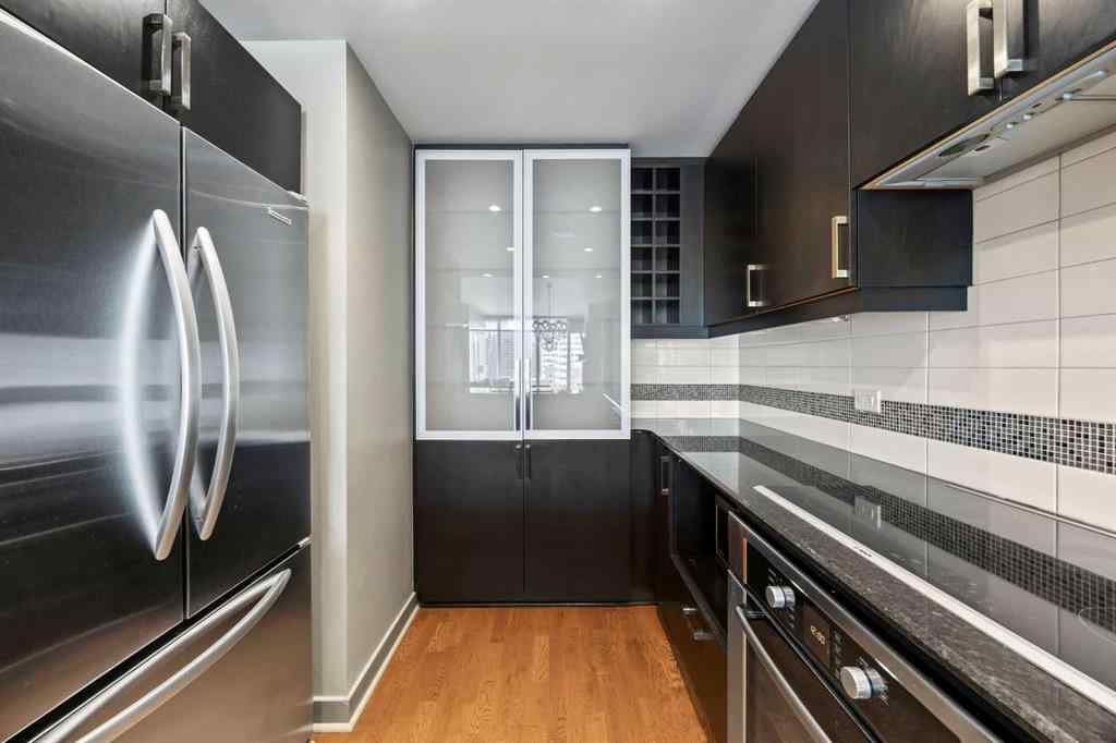 MLS® A2245901 - Unit #1606 888 4 Avenue SW in Downtown Commercial Core Calgary, Residential