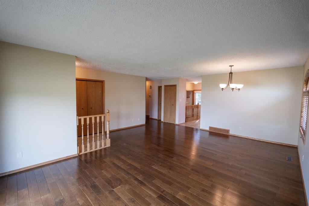 MLS® A2245908 - 5426 60 Street  in Victoria Park Camrose, Residential