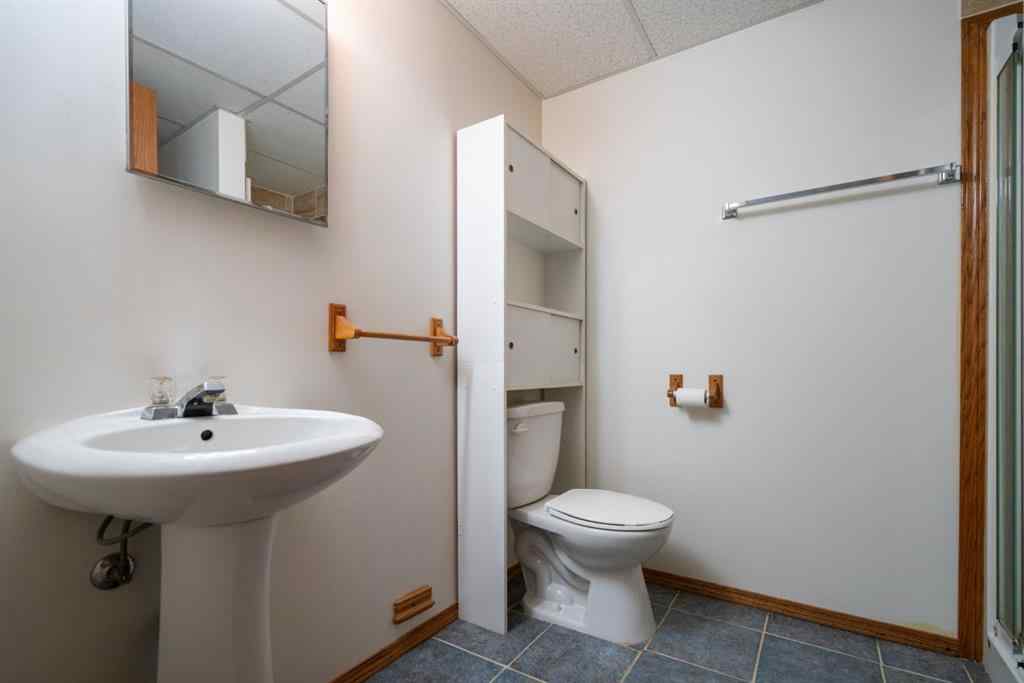 MLS® A2245908 - 5426 60 Street  in Victoria Park Camrose, Residential
