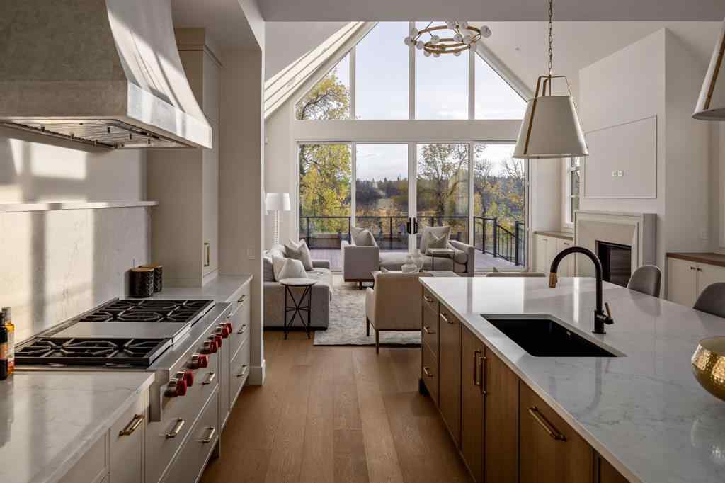 MLS® A2245914 - 2920 Toronto Crescent NW in St Andrews Heights Calgary, Residential