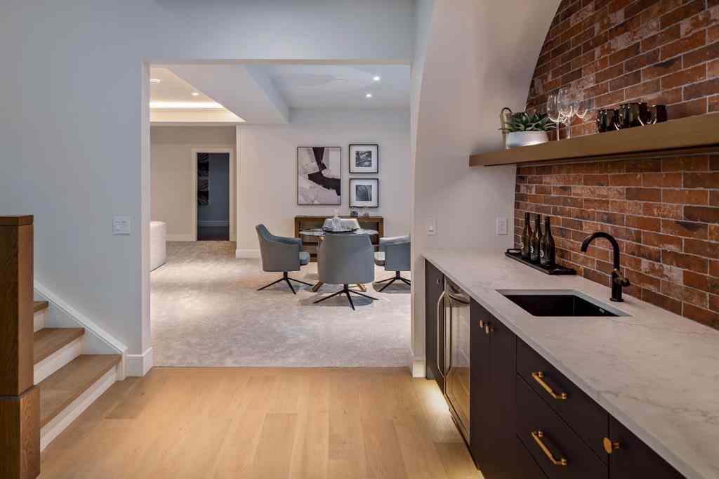 MLS® A2245914 - 2920 Toronto Crescent NW in St Andrews Heights Calgary, Residential