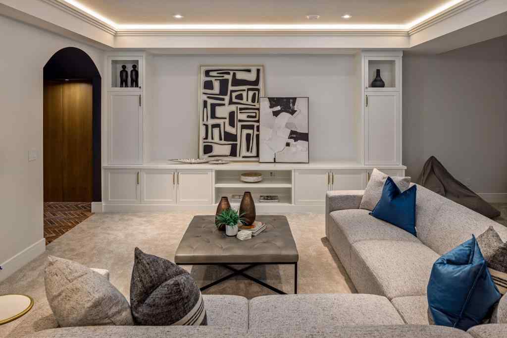 MLS® A2245914 - 2920 Toronto Crescent NW in St Andrews Heights Calgary, Residential