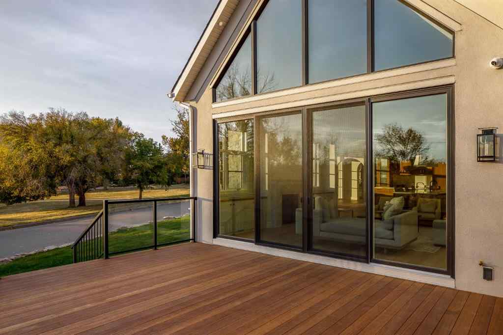 MLS® A2245914 - 2920 Toronto Crescent NW in St Andrews Heights Calgary, Residential