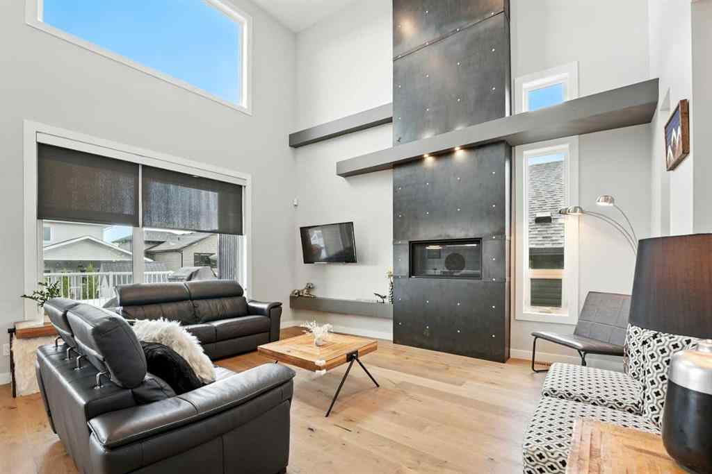 MLS® A2245919 - 102 Longmire Close  in Laredo Red Deer, Residential