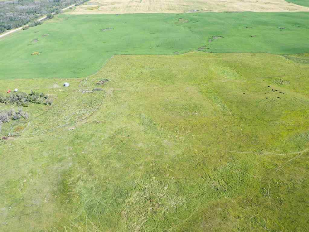 MLS® A2245923 - SW,26,35,22,W$M Hi way 590 Highway  in NONE Elnora, Agri-Business