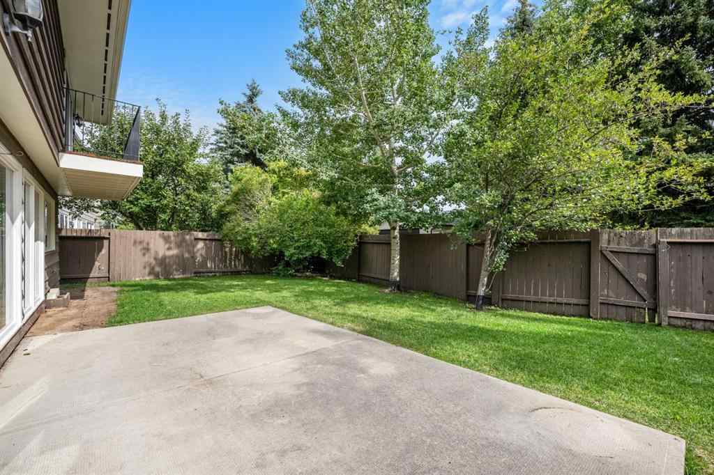 MLS® A2245925 - 409 Lake Simcoe Crescent SE in Lake Bonavista Calgary, Residential