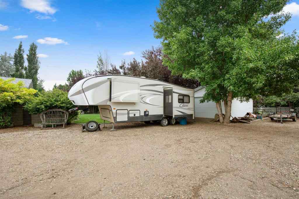 MLS® A2245926 - 1332 4A Avenue  in NONE Dunmore, Residential