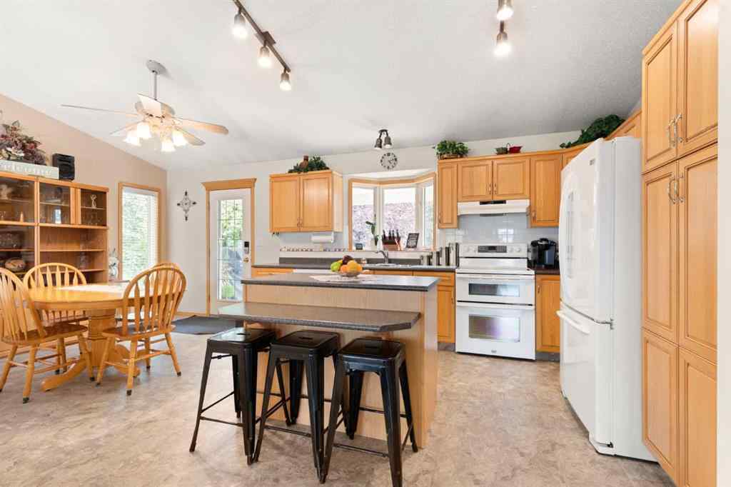 MLS® A2245926 - 1332 4A Avenue  in NONE Dunmore, Residential