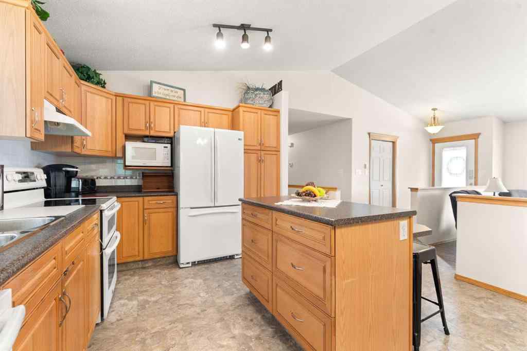 MLS® A2245926 - 1332 4A Avenue  in NONE Dunmore, Residential
