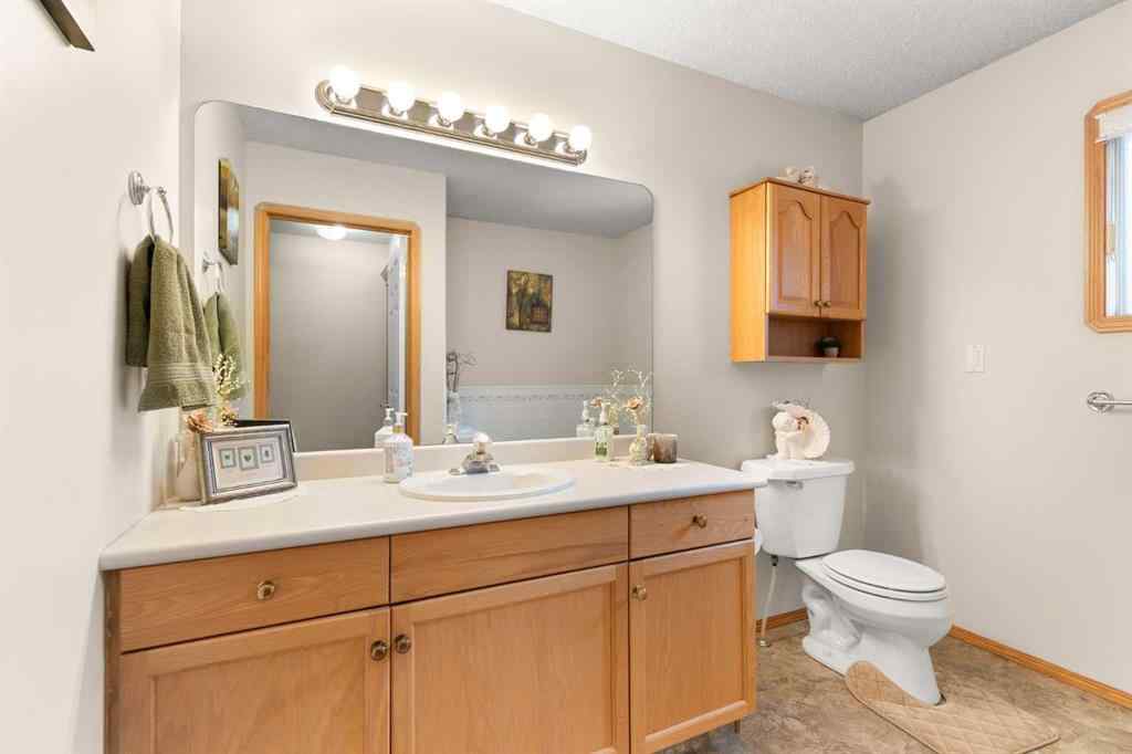 MLS® A2245926 - 1332 4A Avenue  in NONE Dunmore, Residential