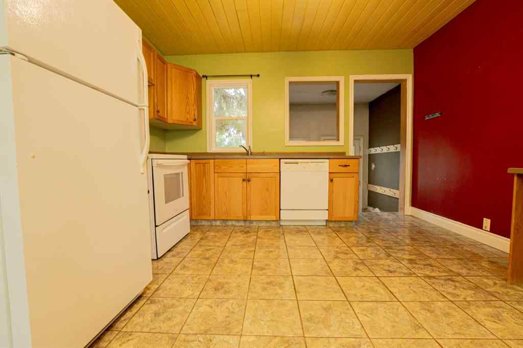 MLS® A2245938 - 9818 97 Street  in NONE Sexsmith, Residential