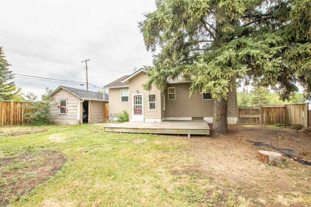 MLS® A2245938 - 9818 97 Street  in NONE Sexsmith, Residential