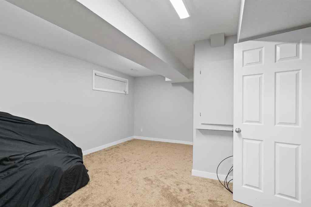 MLS® A2245944 - 180 Almond Crescent  in Abasand Fort McMurray, Residential