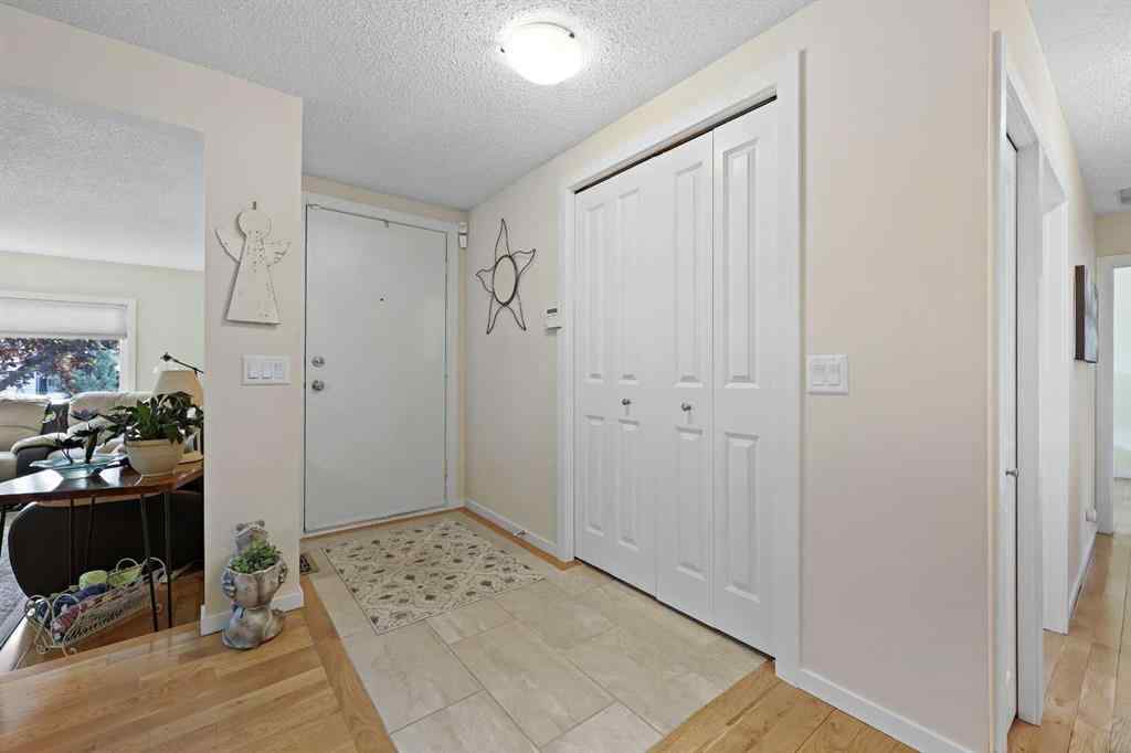 MLS® A2245949 - 40 Woodbrook Court SW in Woodbine Calgary, Residential