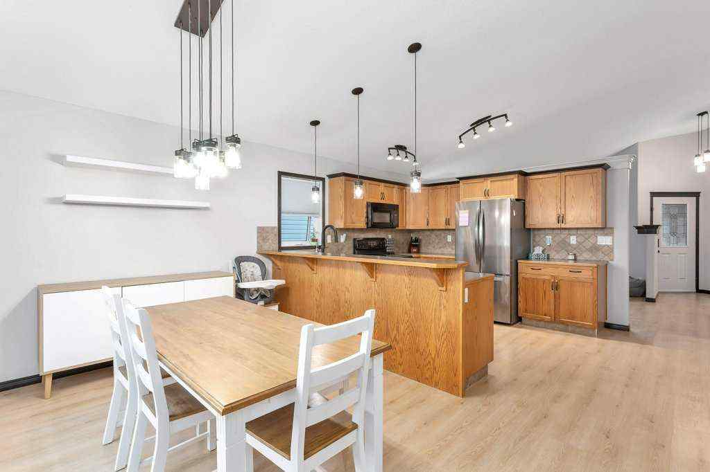 MLS® A2245951 - 111 Vanson Close  in Vanier Woods Red Deer, Residential