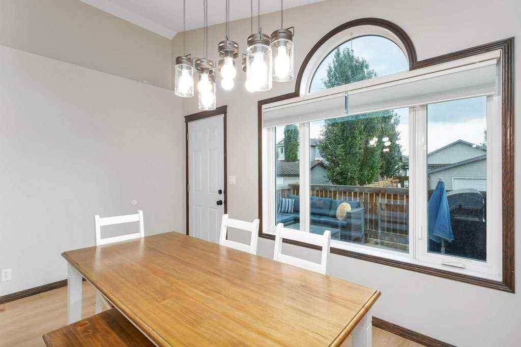 MLS® A2245951 - 111 Vanson Close  in Vanier Woods Red Deer, Residential