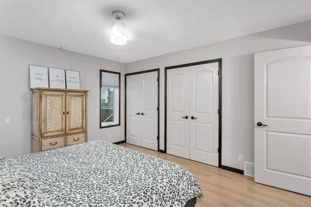 MLS® A2245951 - 111 Vanson Close  in Vanier Woods Red Deer, Residential