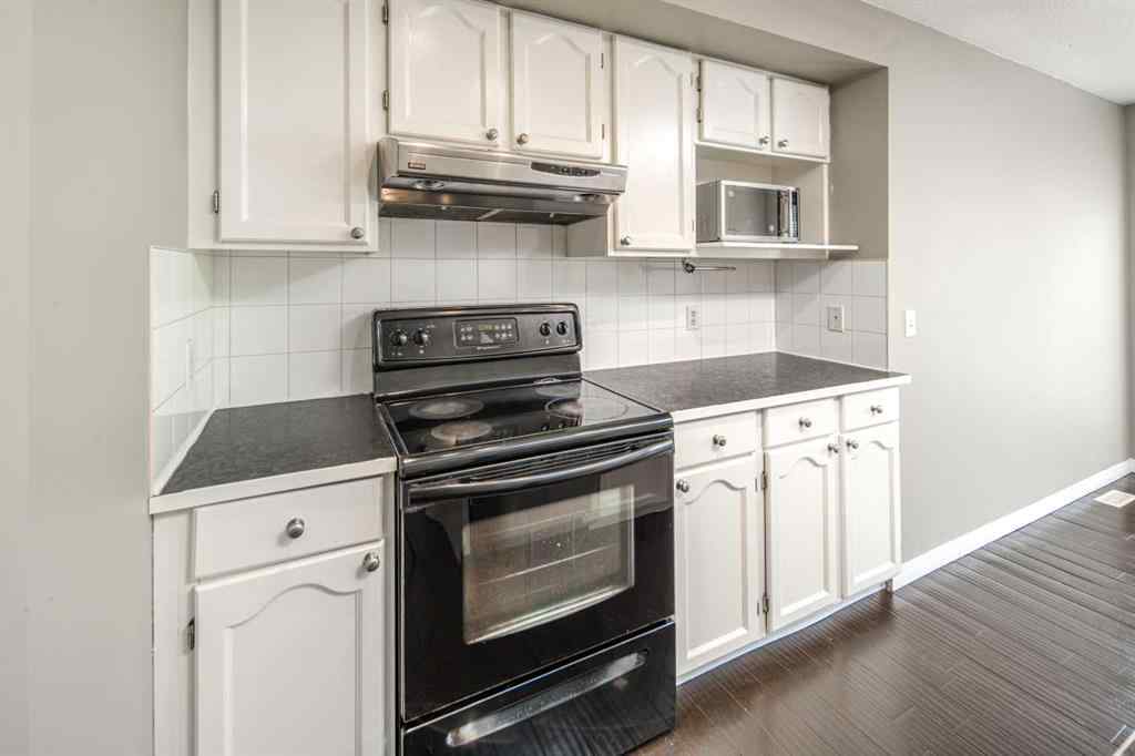 MLS® A2245956 - 123 Royal Birch Manor NW in Royal Oak Calgary, Residential
