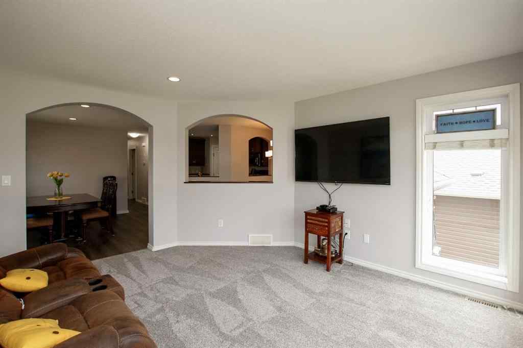 MLS® A2245957 - 73 Bowman Circle  in Beacon Hill Sylvan Lake, Residential