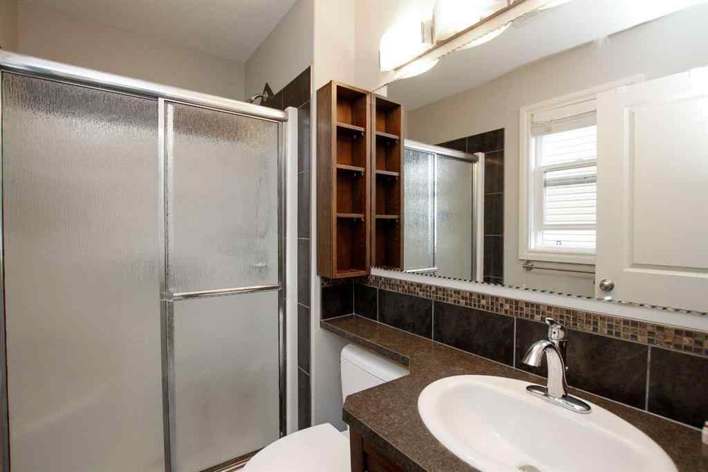 MLS® A2245957 - 73 Bowman Circle  in Beacon Hill Sylvan Lake, Residential
