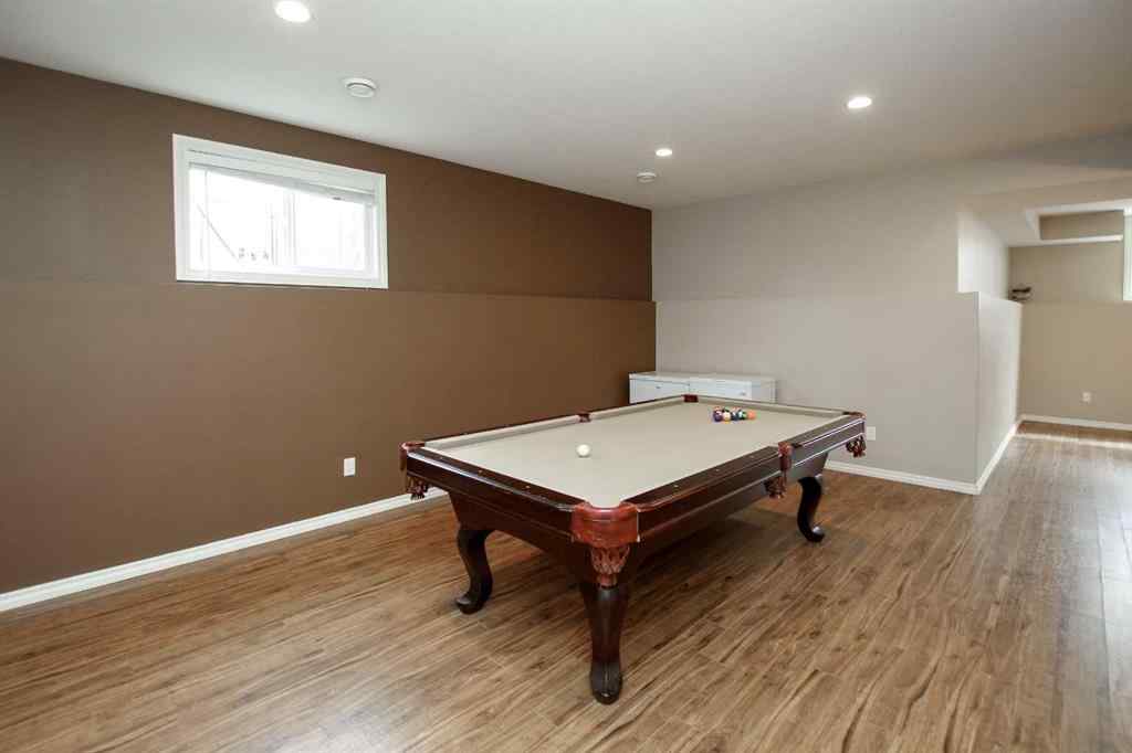 MLS® A2245957 - 73 Bowman Circle  in Beacon Hill Sylvan Lake, Residential