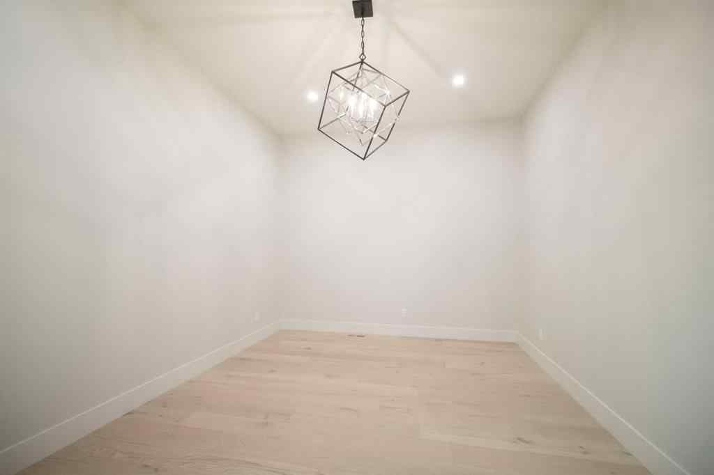 MLS® A2245961 - 419 29 Avenue NE in Winston Heights/Mountview Calgary, Residential