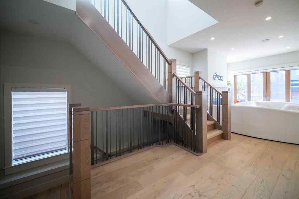 MLS® A2245961 - 419 29 Avenue NE in Winston Heights/Mountview Calgary, Residential