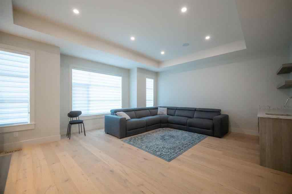 MLS® A2245961 - 419 29 Avenue NE in Winston Heights/Mountview Calgary, Residential