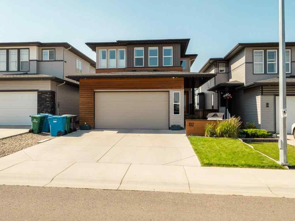 MLS® A2245962 - 102 Blackwolf Bay N in Blackwolf 1 Lethbridge, Residential